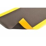 Airug Black Yellow